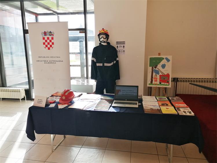 Slika /slike/Vijesti/9.dani tehničke kulture.1.jpg